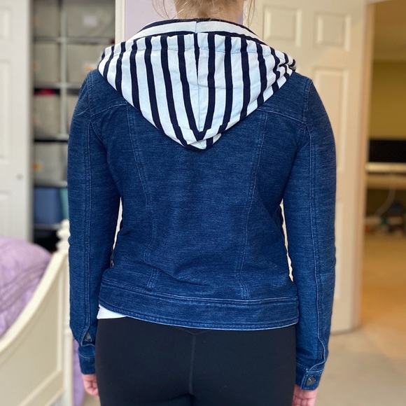 Splendid Jean Jacket w/ Built In Striped Hoodie - Picture 8 of 8